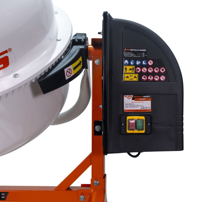 Betonieră RURIS BETALUX 1600X, Motor Electric 950 W, Cuva 160 L, 29.5 rotații/min, Grosime cuvă 1.2–1.8 mm, Pedală de picior, IP44, Roți 8” [6]
