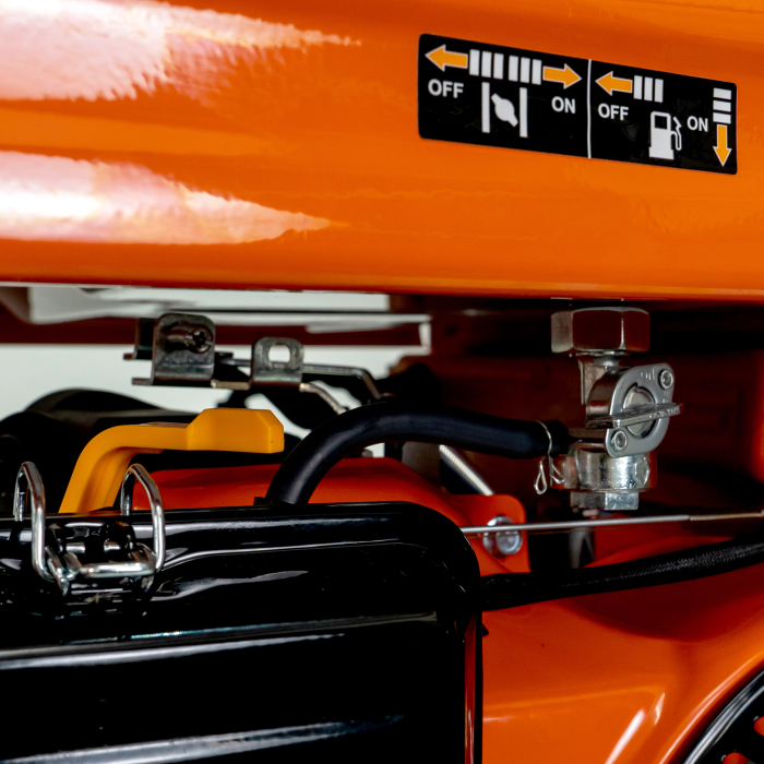 Generator curent trifazat ModelR-Power GE 8000, 7500W, 230/400V, pornire electrică, benzină, motor 4 timpi 459cc, cupru, cadru industrial, 2 prize [5]