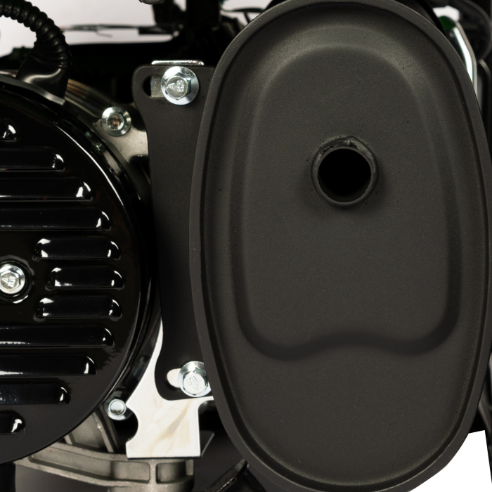 Generator de curent Micul Fermier GF-1329, 2200W, stabilizator tensiune AVR, monofazat, benzina, alerta nivel ulei, protectie suprasarcina, autonomie 6 ore, 2 ulei motor 0.6L [4]