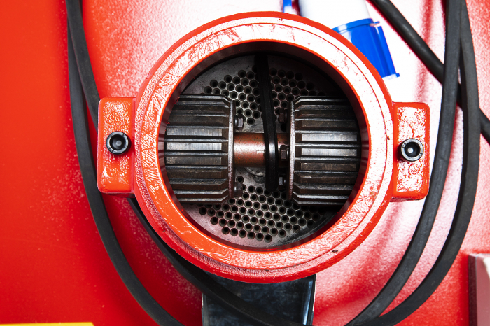 Granulator electric de furaje BP150 (GF2016), este un produs pentru procesarea furajelor de cereale, Micul Fermier GF-2016 [4]