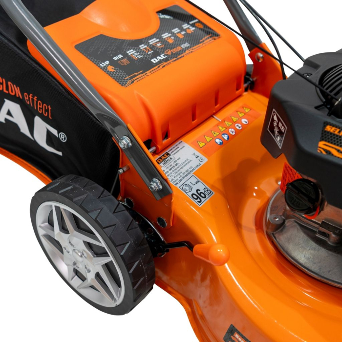 Mașină de tuns gazon DAC 110XLS, motor 131cc 4 timpi, autopropulsată, lățime tăiere 40 cm, reglaj 25-65 mm, sac colector 45L, șasiu metalic, benzină, ideală pentru grădină și curte [7]