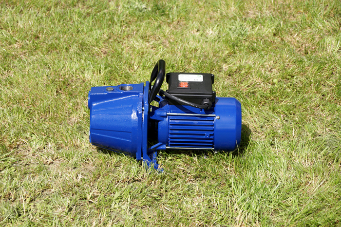 Pompa de apa autoamorsanta, debit 4.8 m3/h, putere 1.5 kw, presiune 5 bar, coloana 50m, Gmax JGP13007HT [5]