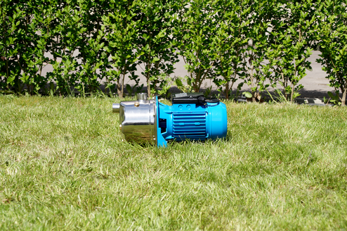 Pompa de apa autoamorsanta Gmax Jet, debit 2.5 m3/h, putere 370 w, coloana de apa 34 m [3]