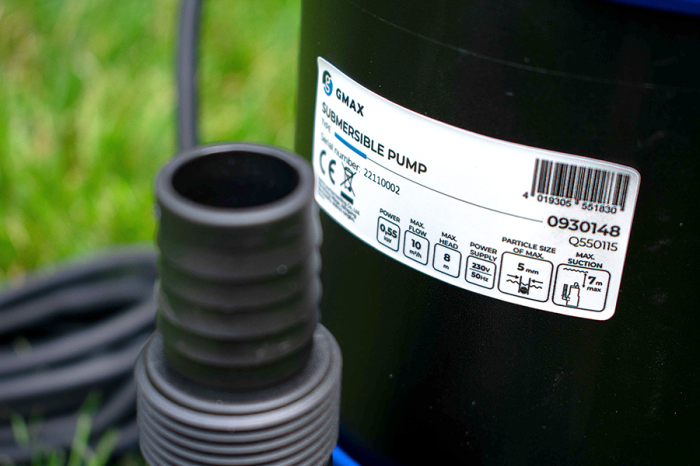 Pompa de drenaj pentru apa curata Gmax cu nivel minim de aspiratie Q550115, Debit  10 m3/h, Putere 550 w, Plutitor integrat [7]