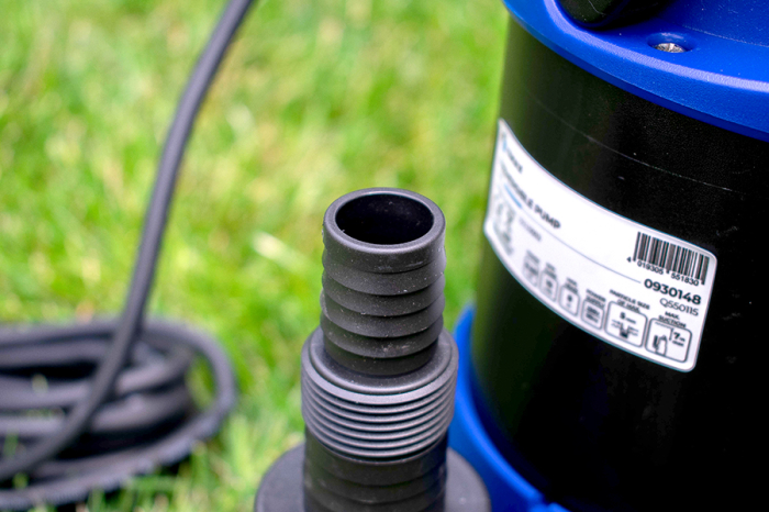 Pompa de drenaj pentru apa curata Gmax cu nivel minim de aspiratie Q550115, Debit  10 m3/h, Putere 550 w, Plutitor integrat [4]