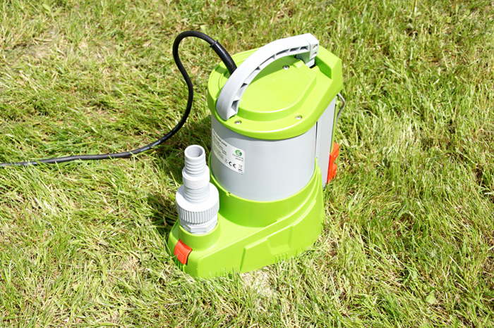Pompa de drenaj pentru apa curata Gmax cu nivel minim de aspiratie Q750115, Debit 12,5 m3/h, Putere 750 w, Plutitor integrat [3]