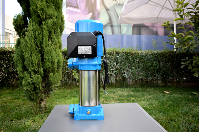 Pompă multietajată autoamorsantă verticală trifazată Gmax HMC90-7SV, 2 HP, 5,4 m³/h, aspiratie de la 8 m, Hmax 82 m, presiune 8,2 bar, 1 tol [4]