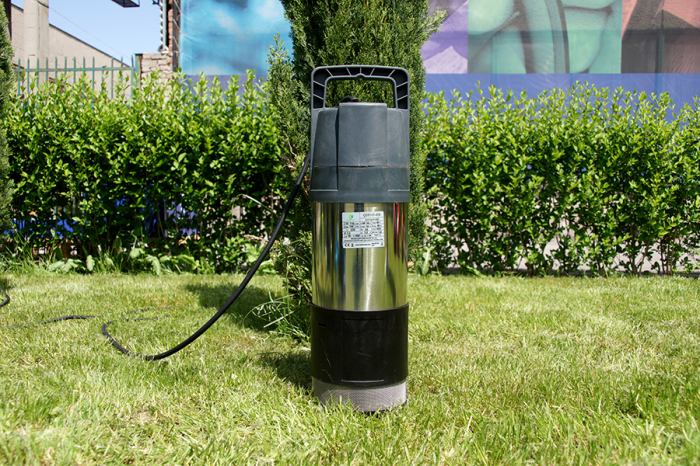 Pompa submersibila automata cu senzor incorporat Gmax QDP QDP-145-4SE, Debit 8,7 m3/h, Putere  1.2 kw [4]