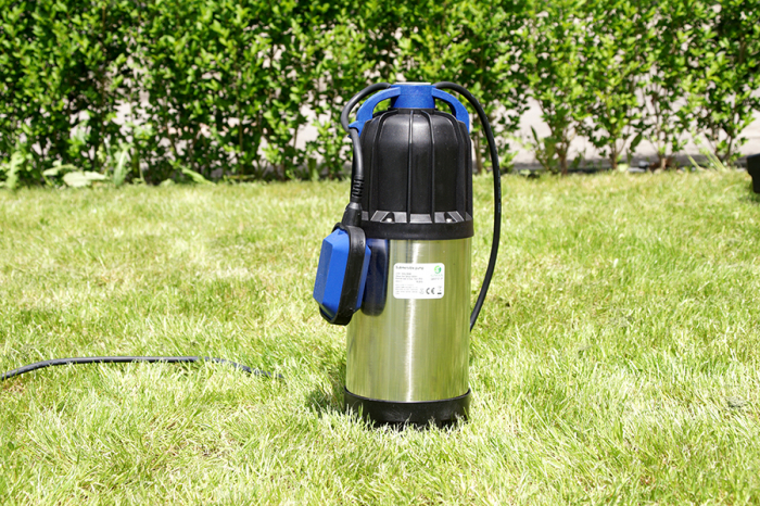 Pompa submersibila de drenaj pentru put Gmax QDP Q1000127-4P, Debit maxim 6,5 m3/h, Putere 1 kw, Coloana de apa 40 m [5]