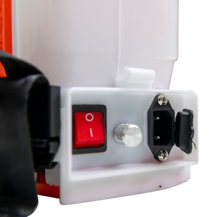 Pulverizator electric RURIS RSE 1200, rezervor 12 L, baterie 12V 8Ah, autonomie până la 4 ore, presiune de lucru 0,15-0,4 MPa, lance metalică, display și manometru, 4 tipuri de duze incluse [6]