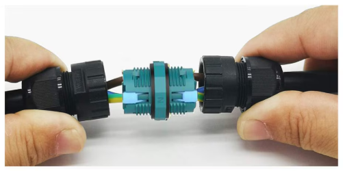 Set 2 Conectori Cablu Ermetici, 3 Pini, IP68, Ø22 × 72 mm, Protecție la Apă și Praf, Negri [4]