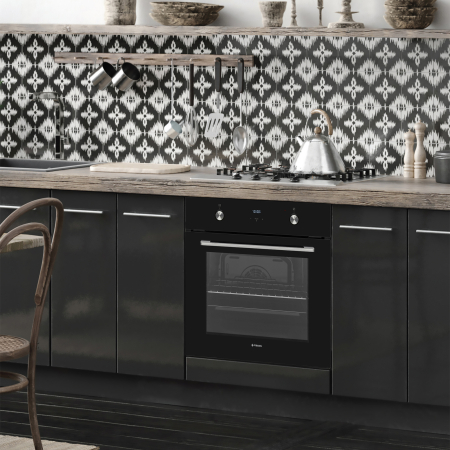 Cuptor electric Pyramis 60IN 80202 Black – 8 funcții, clasa A, volum 69L, butoane retractabile, timer electronic, afișaj digital, Grill, finisaj sticlă neagră elegantă [1]