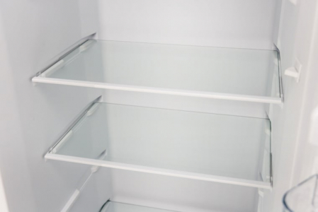 Frigider cu o usa VIVAX VL-235E, 230L, Clasa E, Termostat reglabil, Usa reversibila, Suprafata painted metal, 4 Rafturi de Sticla securizata, H 142 cm, Alb [5]