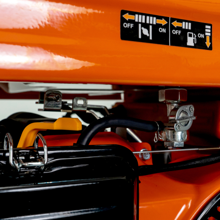 Generator curent trifazat ModelR-Power GE 8000, 7500W, 230/400V, pornire electrică, benzină, motor 4 timpi 459cc, cupru, cadru industrial, 2 prize [4]