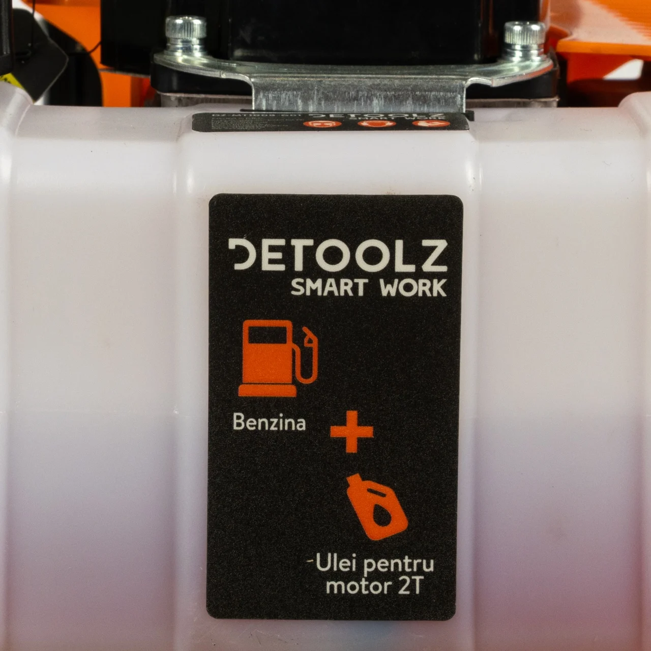 Motocultor DETOOLZ, motor benzina 2T, 3CP, 52CC, cu o viteza si pornire manuala [7]