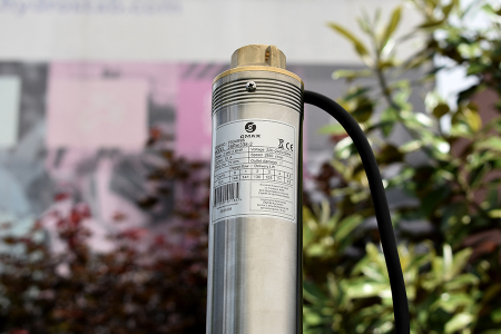 Pompa submersibilă de foraj Gmax 3SRM338-2, diametru ∅75 mm, 1", 2 kW, debit max. 4,5 m³/h, Hmax 148 m, cablu 20 m, protecție IP68 [4]