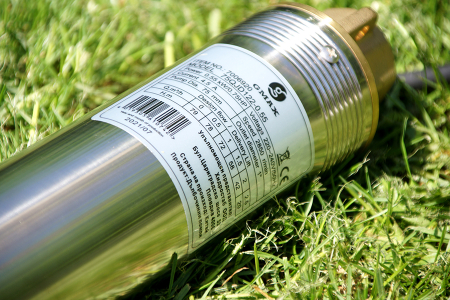 Pompa submersibila Gmax 75QJD, diametru pompa 75mm, debit apa 2.8 m3/h, coloana apa 55 m, putere 370 w [3]