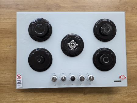 Resigilata-Plita Incorporabila Hausberg HB-565AB, 5 arzatoare, Gaz, Aprindere electrica, Alb [1]