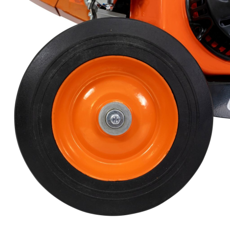 Tocător de crengi și resturi vegetale ST300, motor pe benzină 7 CP, diametru maxim de tăiere 60 mm, turație 3600 rpm, capacitate de tocare până la 1000 kg/oră, rezervor combustibil 3,6 L, 2 roți [13]