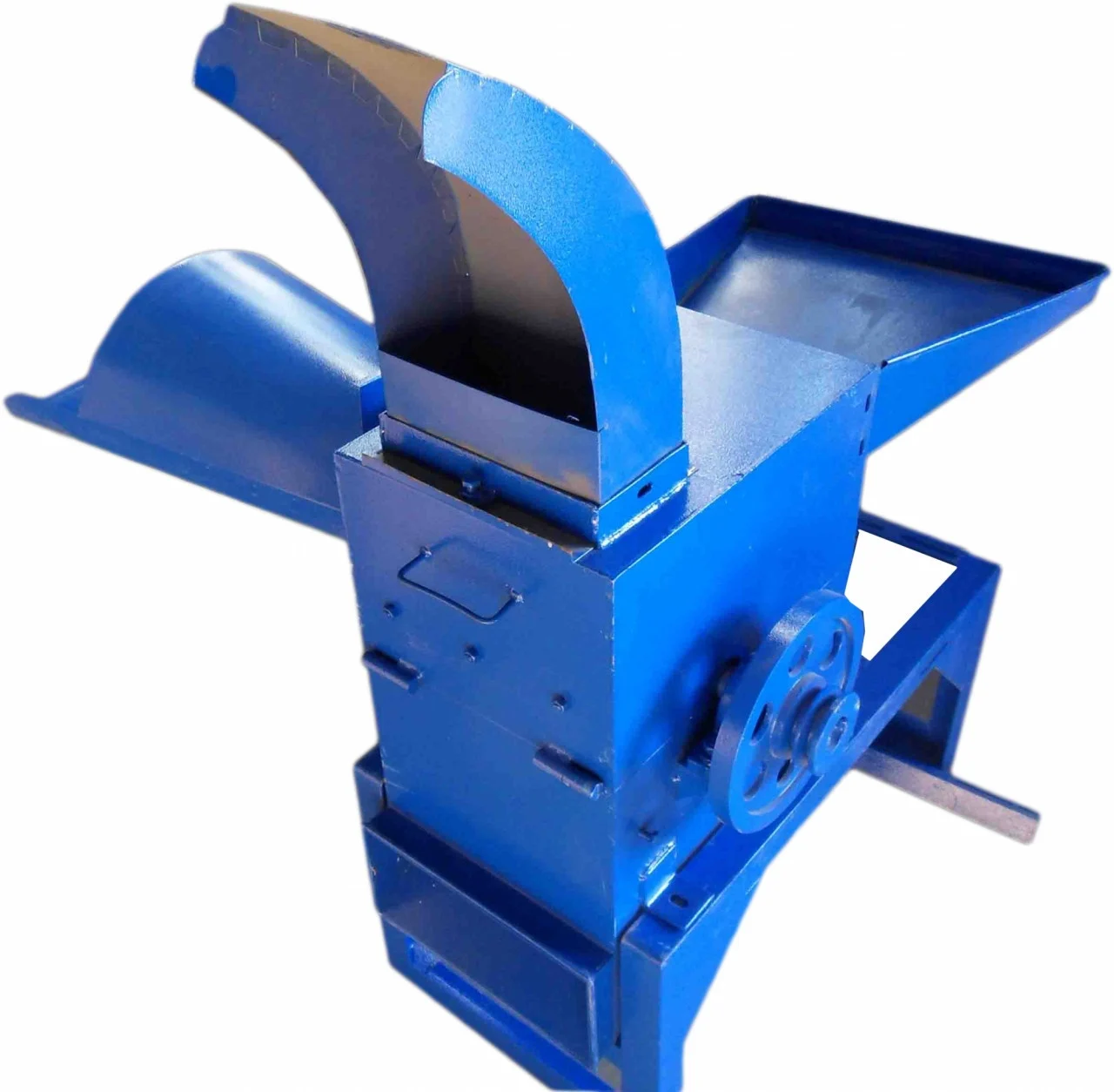 Tocator lucerna, fan, coceni (motor+moara+cuva) TEMP-10, putere 3000 W, productie 1000 Kg/H [4]