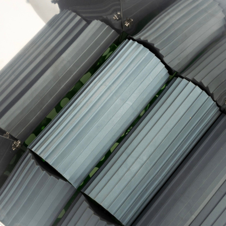 Zdrobitor cu desciorchinator electric Micul Fermier 0.55kW, cuva 30L, capacitate maxima de productie 1000 Kg/h [2]