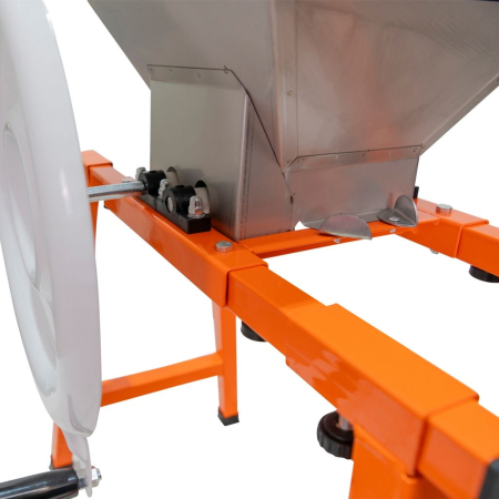 Zdrobitor fructe RURIS FP7, capacitate 7L, cuvă inox, role aluminiu, acționare manuală, compact și eficient pentru prepararea sucurilor și mustului [8]