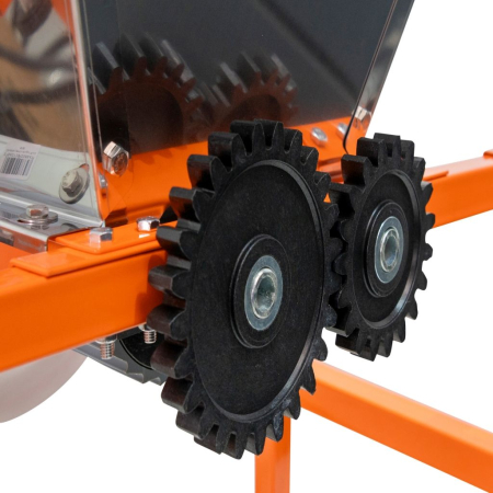 Zdrobitor struguri RURIS SP28, capacitate 28L, cuvă inox, acționare manuală, role nylon [12]