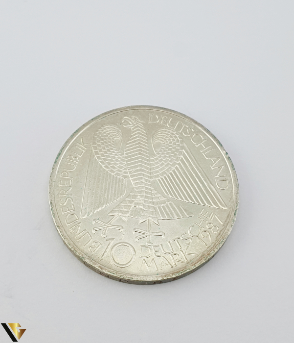 Moneda Argint, 10 Marci [1]
