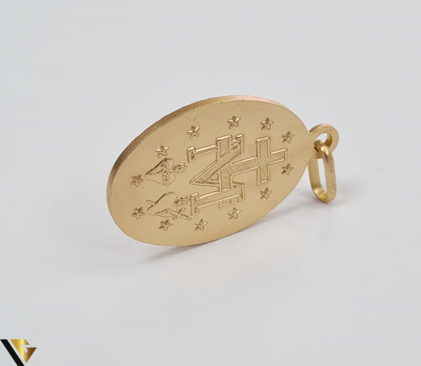 Pandantiv din aur 9k, 375 3.23 grame Lungimea pandantivului cu anou este de 29 mm Latimea pandantivului este de 15mm Locatie HARLAU [4]