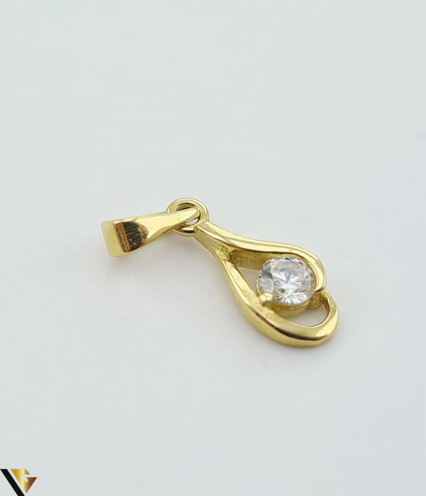Pandantiv din aur 14k, 585 0.69 grame Lungimea pandantivului cu anou este de 17 mm Latimea pandantivului este de 5mm Locatie HARLAU [3]