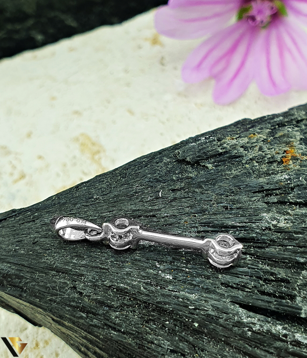 Pandantiv Aur Alb 18K, Diamante 0.14 ct in total [2]
