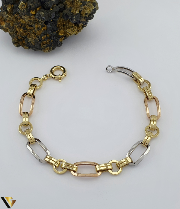 Bratara aur 14k Greutate: 5.26 g Lungime: 20 cm Latime: 8 mm Marcaj / Titlu: "585" Locatie: Bacau Calea Marasesti Tel:0756943079 [1]
