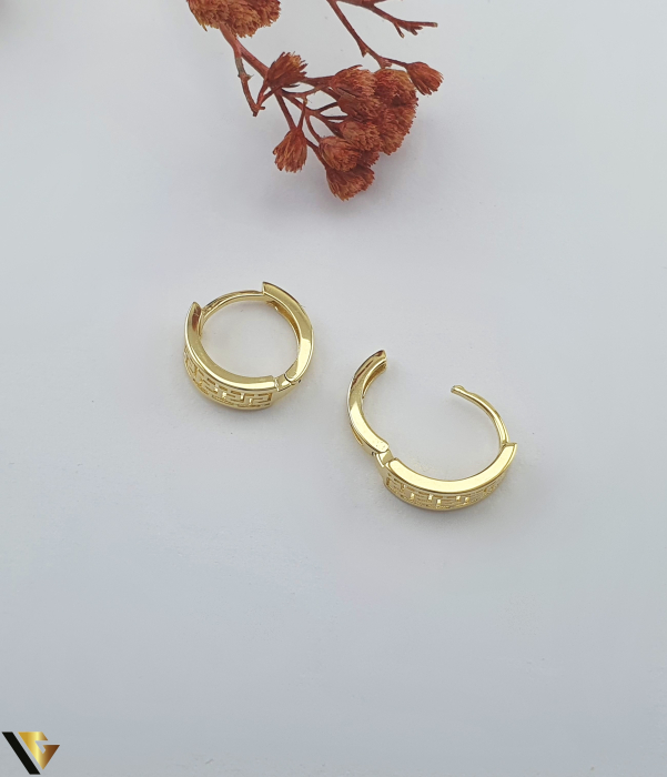 Cercei aur 14k Greutate: 1.57 grame Diametru interior: 10 mm Latime: 5 mm Marcaj / titlu: 585 Locatie: Bacau Calea Marasesti Tel: 0756943079 [2]