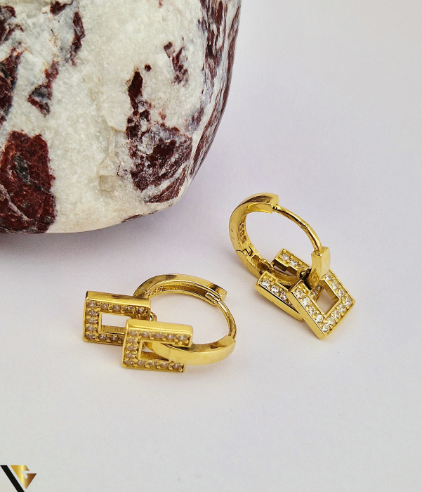 Cercei din aur  14k, 585 Greutate:4.03gr Lungimea cerceilor  18 mm Latimea cerceilor   7.8 mm Cristale zirconiu Produs NOU Marcaj cu titlul 585 [3]