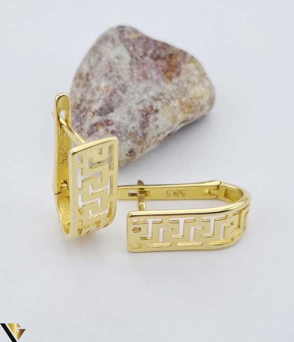 Cercei aur 14k Greutate: 3.01 grame Lungime: 17.5 mm Latime: 6.5 mm Marcaj / titlu: 585 Locatie: HARLAU Tel: 0723353111 [3]