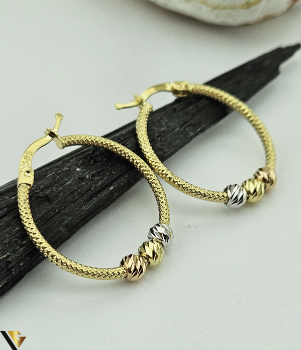 Cercei aur 14k Greutate: 2.30 grame Diametru interior: 22 mm Latime: 2 mm Marcaj / titlu: 585 Locatie: HARLAU Tel: 0723353111 [2]