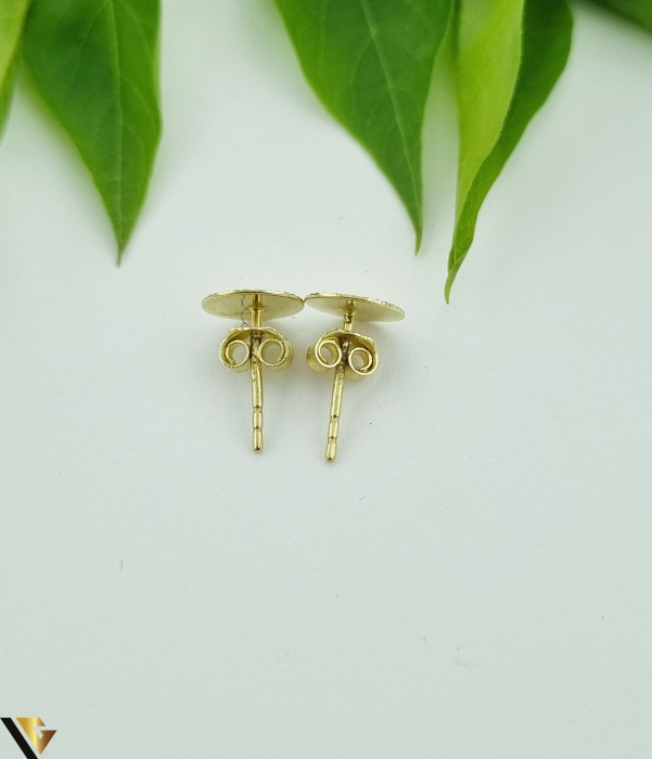 Cercei aur 14k Greutate: 0.88 grame Dimensiune: 7.50 mm / 7.50  mm Marcaj / titlu: 585 Locatie: HARLAU Tel: 0723353111 [2]