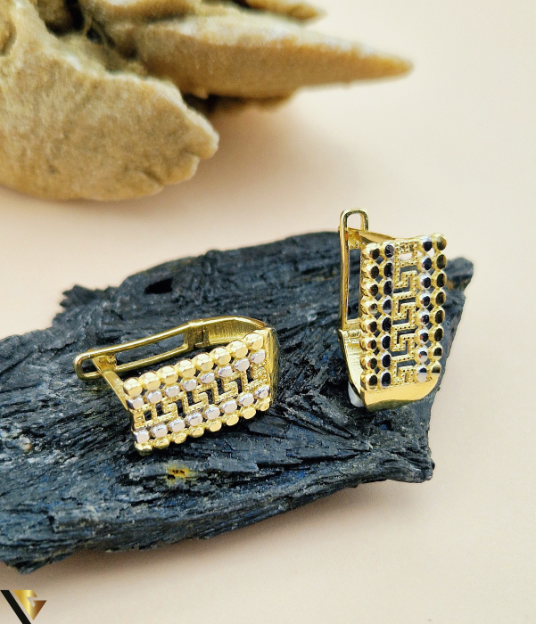 Cercei din aur  14k, 585 Greutate:3.17gr Lungimea cerceilor  18.3 mm Latimea cerceilor   8.6 mm Produs NOU Marcaj cu titlul 585 [2]