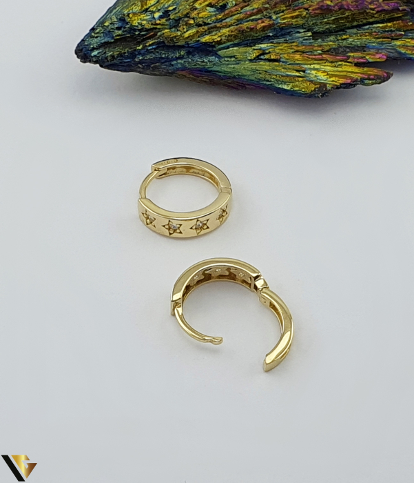 Cercei aur 14k, Cristale de zirconiu Greutate: 1.93 grame Diametru interior: 10 mm Latime: 3 mm Marcaj / titlu: 585 Locatie: Bacau Calea Marasesti Tel: 0756943079 [2]