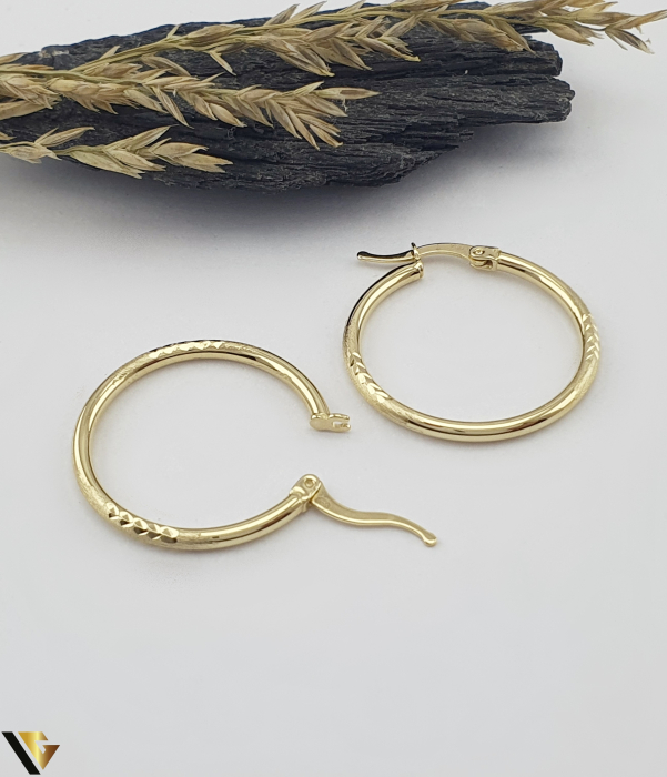 Cercei aur 14k Greutate: 1.83 grame Diametru interior: 22 mm Grosime: 2 mm Marcaj / titlu: 585 Locatie: Bacau Calea Marasesti Tel: 0756943079 [2]