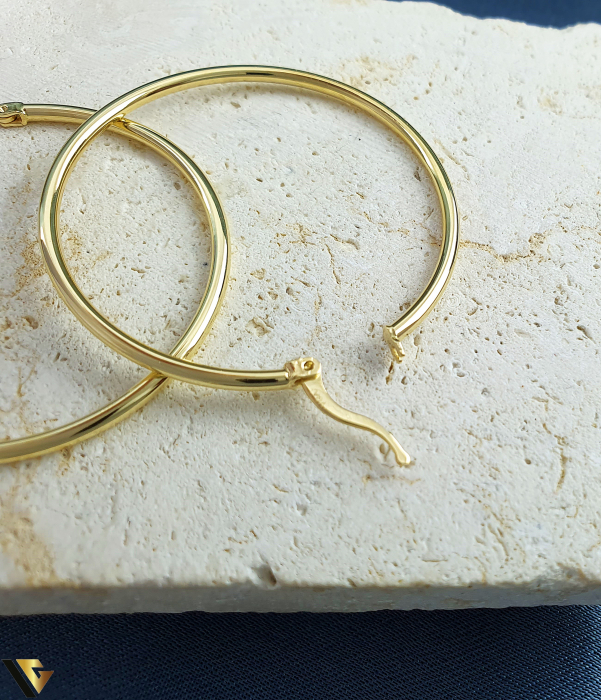 Cercei aur 14k Greutate: 3.19 grame Diametru interior: 40 mm Latime: 2 mm Marcaj / titlu: 585 Locatie: Bacau Calea Marasesti Tel: 0756943079 [2]