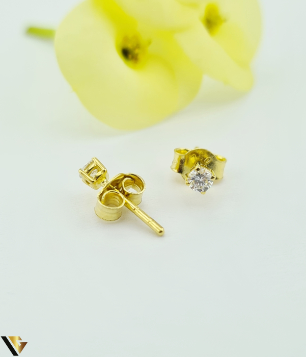 Cercei Aur 18k, Diamante 0.15 ct [1]