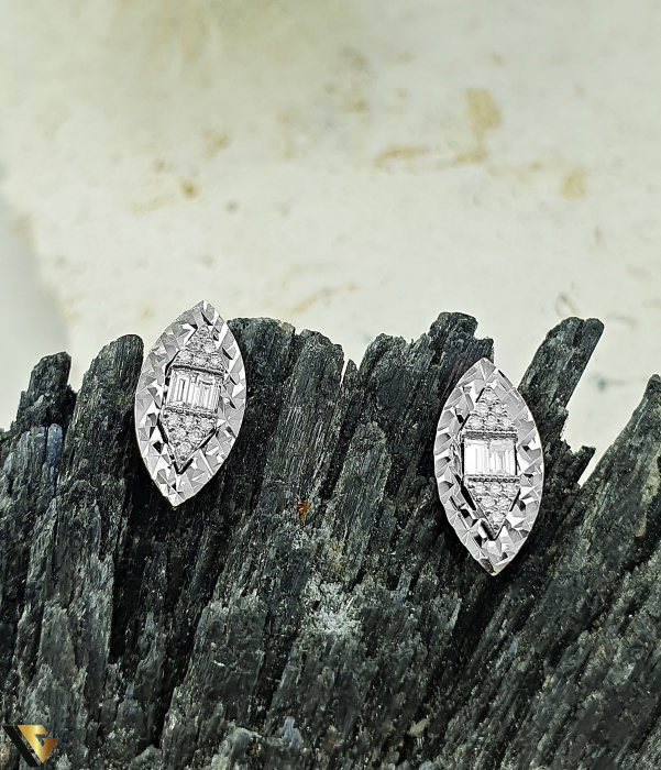 Cercei Aur Alb 14k, Diamante 0.14 ct in total [2]