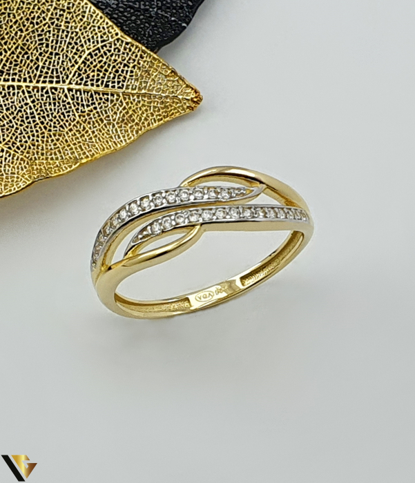 Inel aur 14k, Cristale de zirconiu Greutate: 2.03 grame Latime: 7 mm Diametru: 18.25 mm Masura: UE 17 / RO 57 (circumferinta) Marcaj /  titlu: "585" Locatie: Bacau Calea Marasesti Tel: 0756943079 [1]