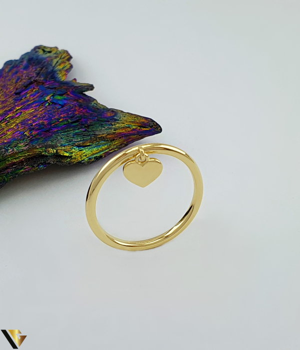 Inel aur 14k Greutate: 2.27 grame Latime: 2 mm Diametru: 18.25 mm Masura: UE 17 / RO 57 (circumferinta) Marcaj /  titlu: "585" Locatie: Bacau Calea Marasesti Tel: 0756943079 [1]