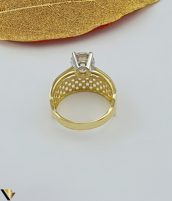 Inel aur 14k, Cristale de zirconiu Greutate: 4.07 grame Latime: 13 mm Diametru: 17.50 mm Masura: UE 15 / RO 55 (circumferinta) Marcaj /  titlu: "585" Locatie: Bacau Calea Marasesti Tel: 0756943079 [2]