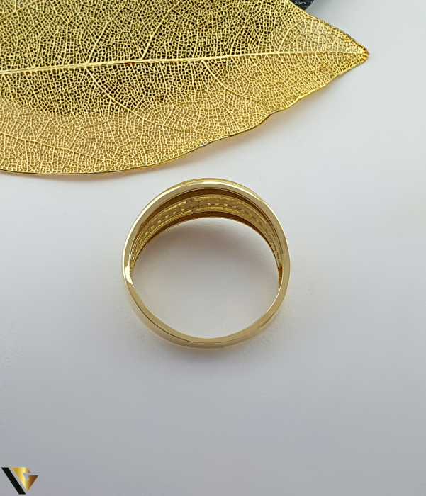 Inel aur 14k Greutate: 2.80 grame Latime: 10 mm Diametru: 18.50 mm Masura: UE 18 / RO 58 (circumferinta) Marcaj /  titlu: "585" Locatie: Bacau Calea Marasesti Tel: 0756943079 [2]