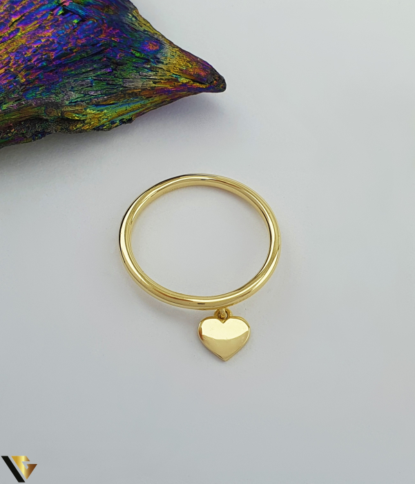 Inel aur 14k Greutate: 2.27 grame Latime: 2 mm Diametru: 18.25 mm Masura: UE 17 / RO 57 (circumferinta) Marcaj /  titlu: "585" Locatie: Bacau Calea Marasesti Tel: 0756943079 [2]