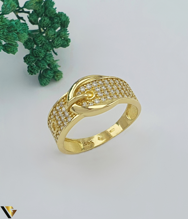 Inel aur 14k, Cristale de zirconiu Greutate: 3.59 grame Latime: 10 mm Diametru: 18.75 mm Masura: UE 19 / RO 59 (circumferinta) Marcaj /  titlu: "585" Locatie: Bacau Calea Marasesti Tel: 0756943079 [1]