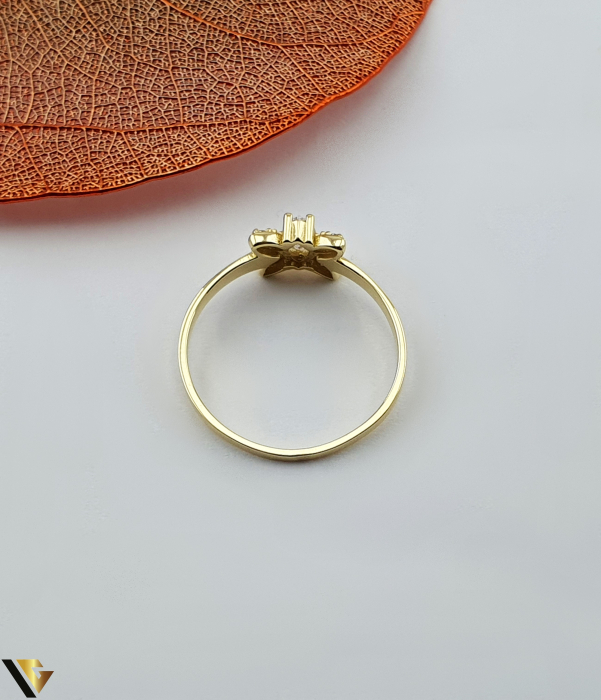 Inel aur 14k Greutate: 1.58 grame Latime: 7 mm Diametru: 18.25 mm Masura: UE 17 / RO 57 (circumferinta) Marcaj /  titlu: "585" Locatie: Bacau Calea Marasesti Tel: 0756943079 [2]